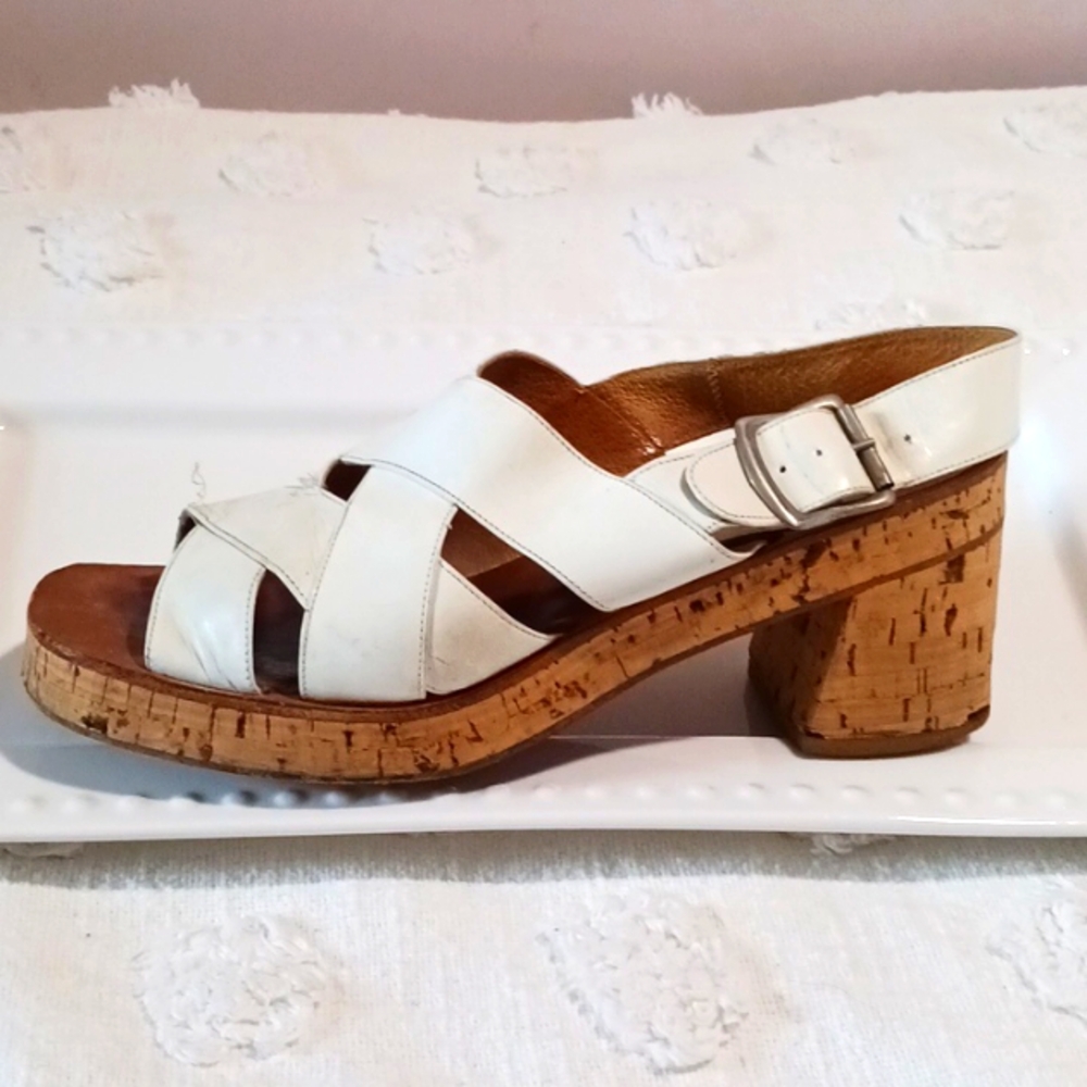 Vintage  1960s-70s  👑 Leather  Cork Platform Sandal 9 💝